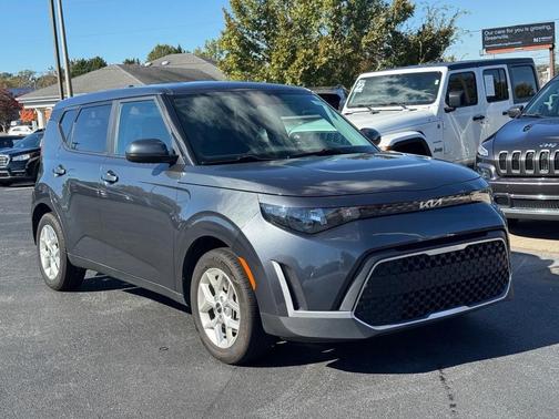 2023 Kia Soul LX