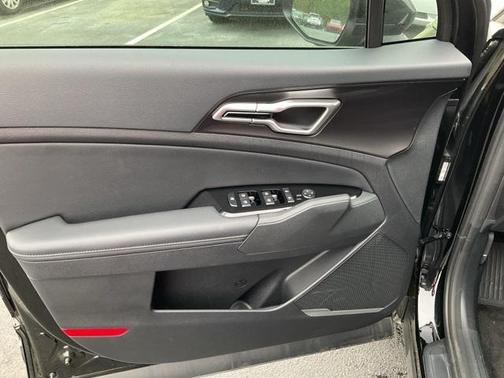 2025 Kia Sportage Hybrid EX