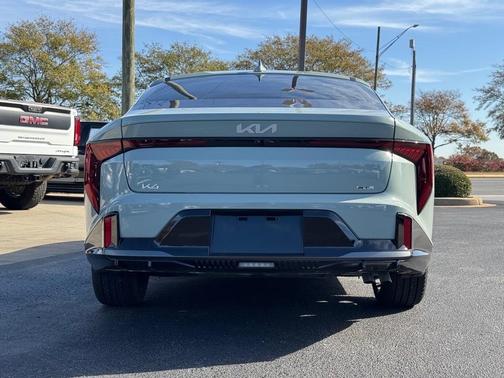2025 Kia K4 GT-Line Turbo