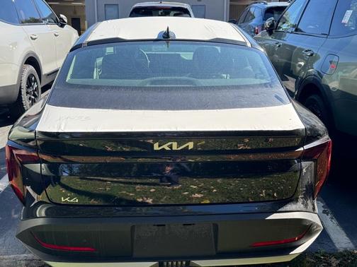 2025 Kia K4 EX