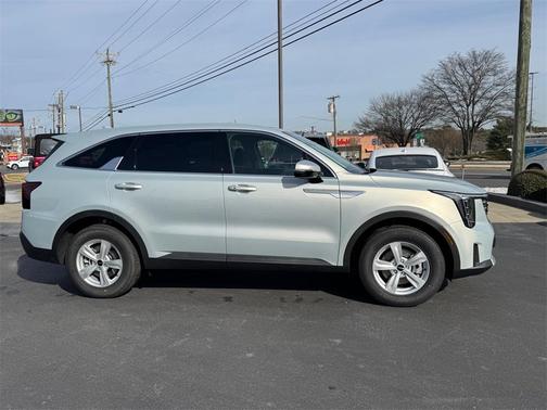 2026 Kia Sorento LX