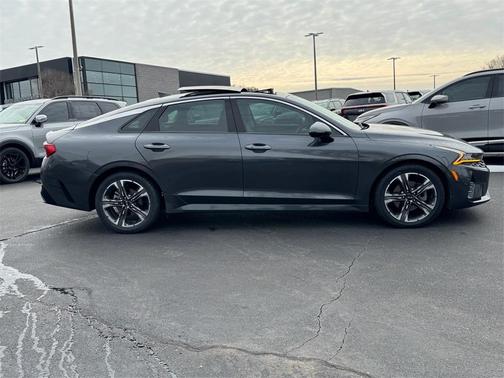 2021 Kia K5 EX