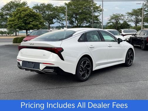 Snow 2026 Kia K5 GT-Line FWD
