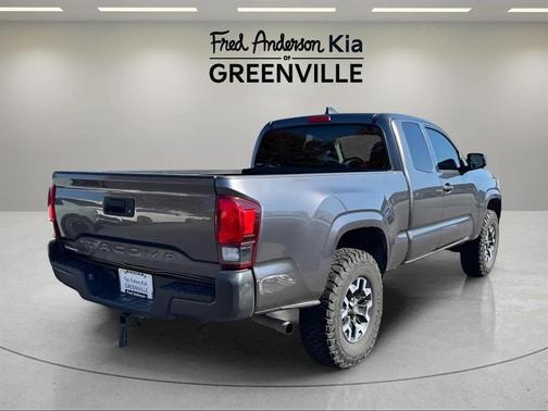 2020 Toyota Tacoma SR