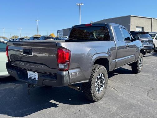 2020 Toyota Tacoma SR