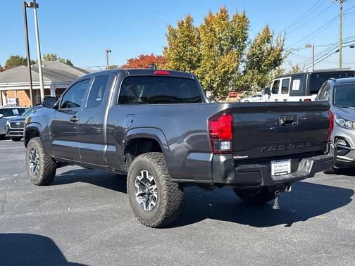 2020 Toyota Tacoma SR