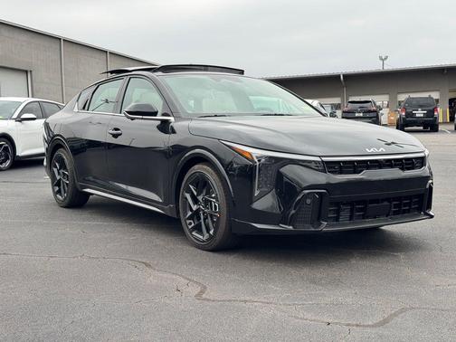 2026 Kia K4 GT-Line Turbo