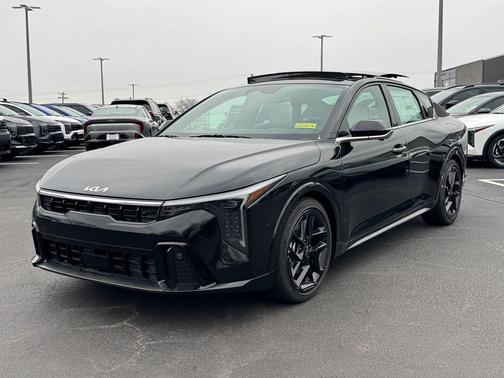 2026 Kia K4 GT-Line Turbo