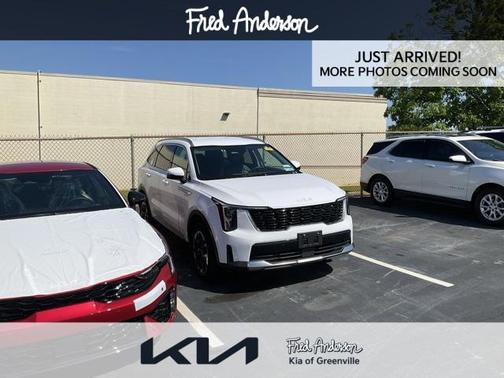 2024 Kia Sorento S