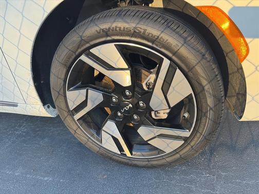 2025 Kia Soul GT-Line