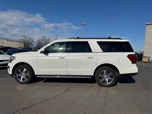 2022 Ford Expedition Max XLT