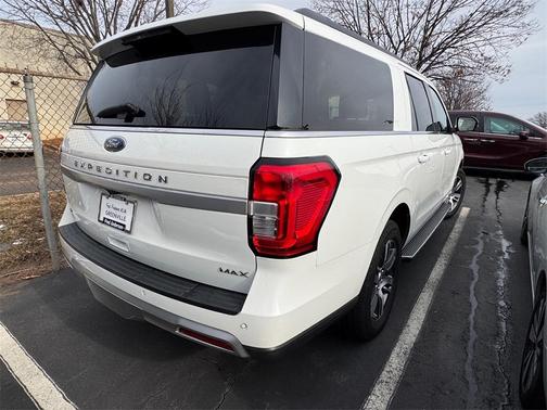 2022 Ford Expedition Max XLT