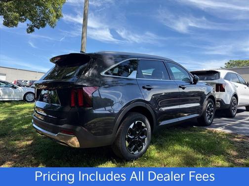 Panthera Mtl 2026 Kia Sorento S