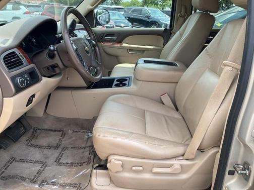 2012 Chevrolet Suburban 1500 LT