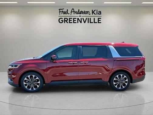2023 Kia Carnival EX