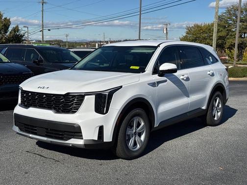 2026 Kia Sorento LX
