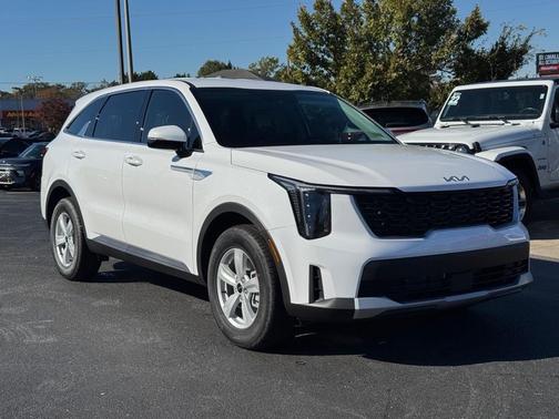 2026 Kia Sorento LX