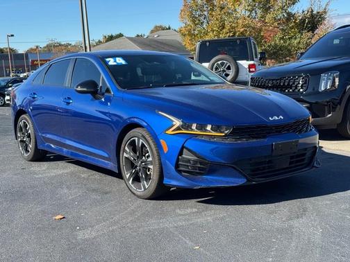 2024 Kia K5 GT-Line