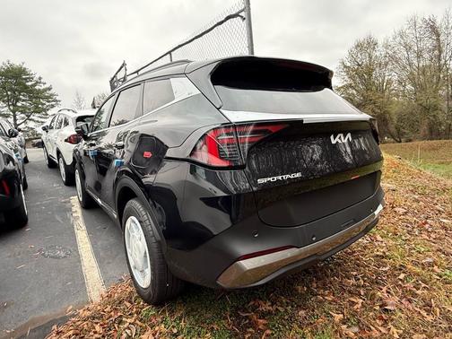 2026 Kia Sportage Hybrid EX