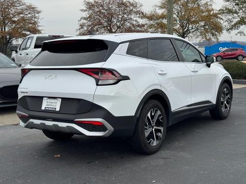 2024 Kia Sportage EX