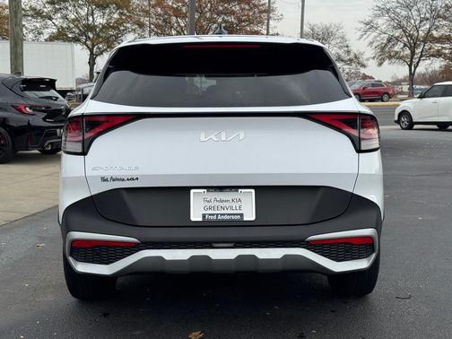 2024 Kia Sportage EX