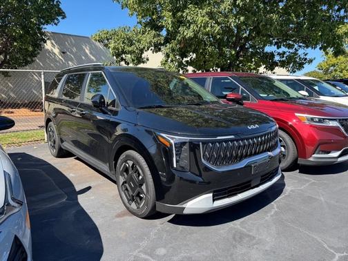 2025 Kia Carnival EX