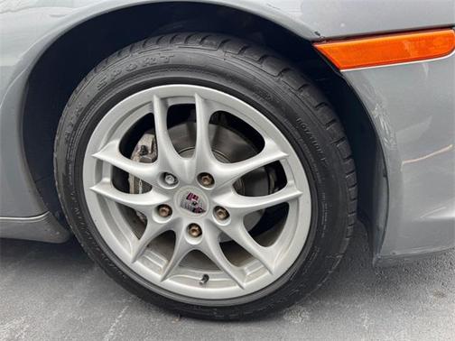 2004 Porsche Boxster Base