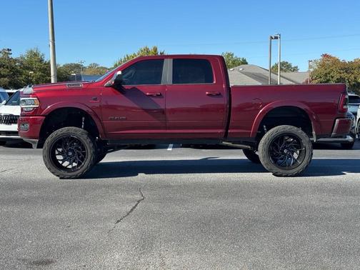 2021 RAM 2500 Laramie Crew Cab 4x4 6'4' Box
