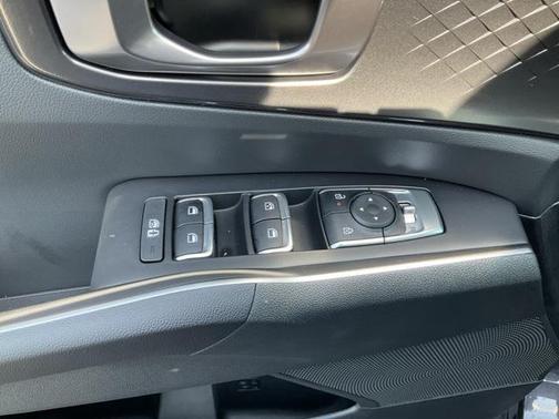 2025 Kia Sorento LX