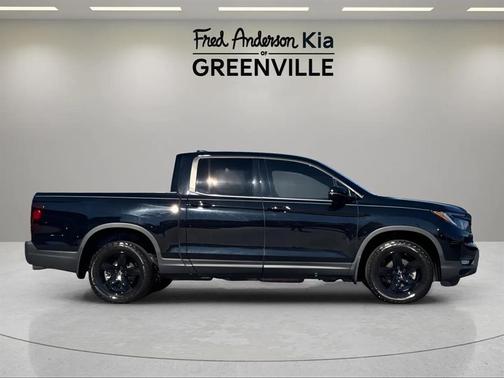 2023 Honda Ridgeline Black