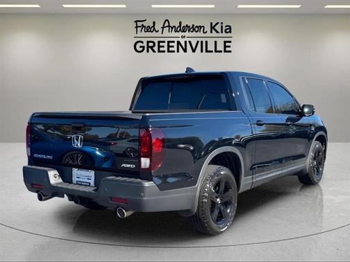 2023 Honda Ridgeline Black
