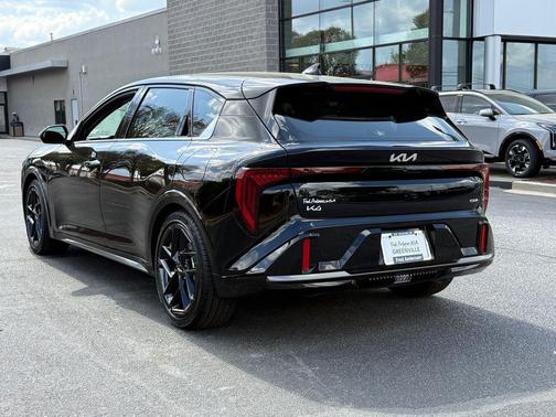 Aurora Black Pearl 2026 Kia K4 GT-Line Turbo