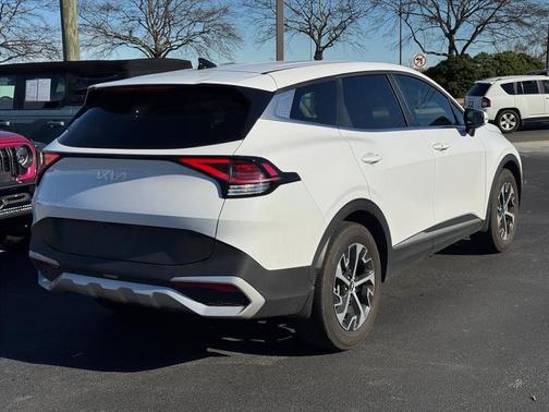 2025 Kia Sportage EX