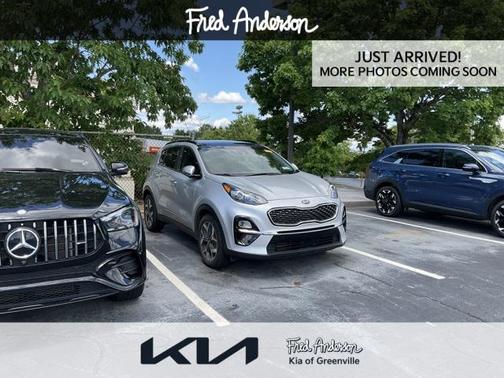 2022 Kia Sportage EX