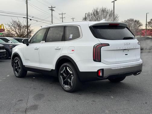 2025 Kia Telluride EX