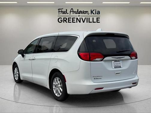 2017 Chrysler Pacifica Touring