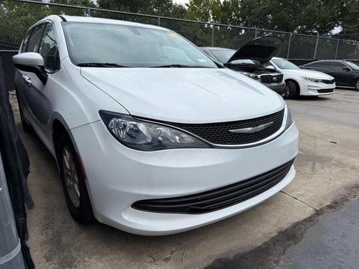 2017 Chrysler Pacifica Touring