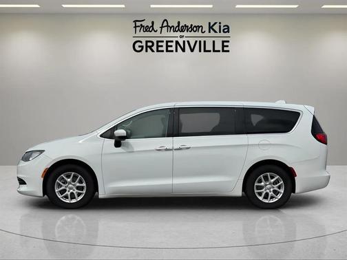 2017 Chrysler Pacifica Touring