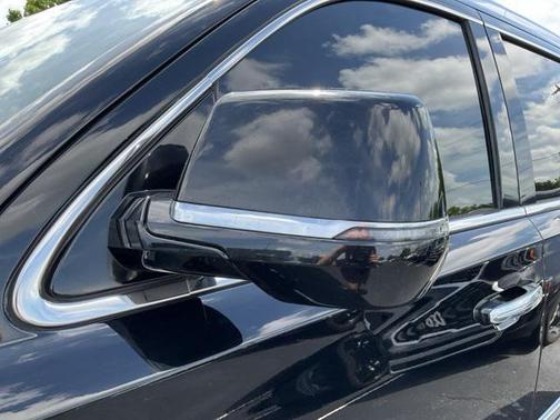 2018 Cadillac Escalade Premium Luxury