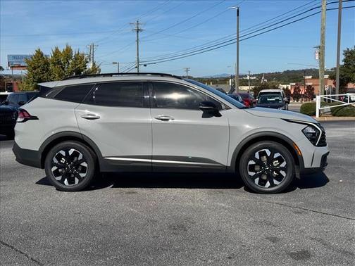 Wolf Gray 2023 Kia Sportage X-Line