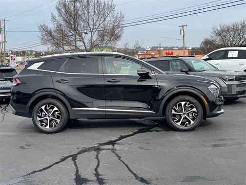 2024 Kia Sportage Hybrid EX