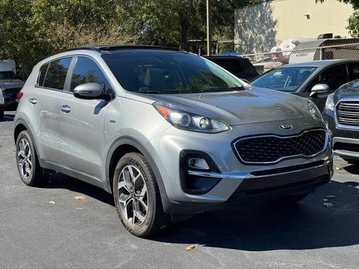2022 Kia Sportage EX