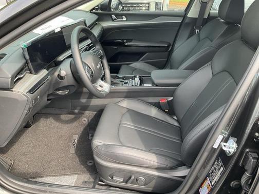 2025 Kia K5 EX