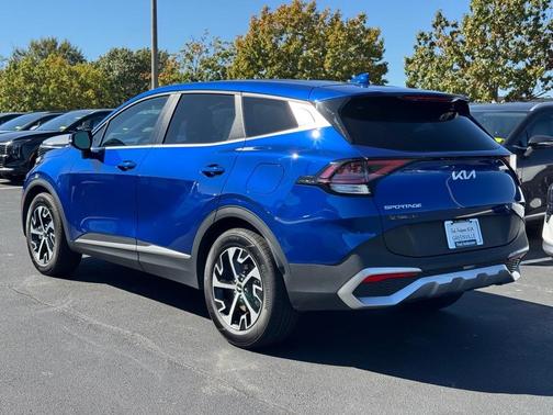 2024 Kia Sportage EX
