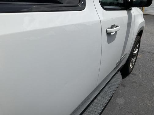 2022 Jeep Wagoneer Series II 4x2