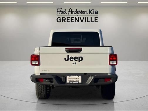 2025 Jeep Gladiator Nighthawk