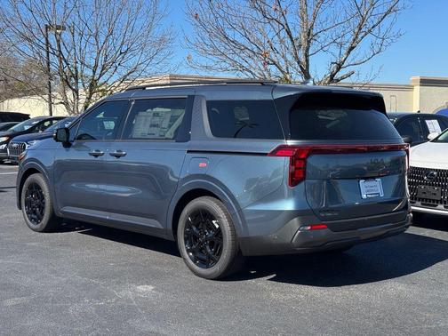 2026 Kia Carnival SX