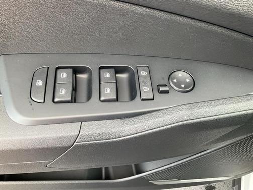 2025 Kia Sportage Hybrid LX