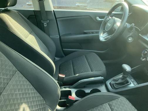 2023 Kia Rio LX