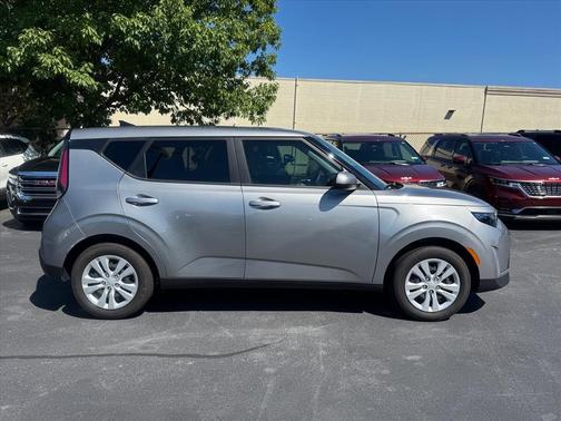 Steel Gray 2025 Kia Soul LX